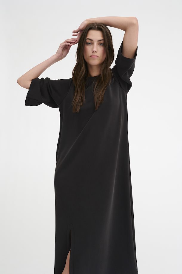 SZEP - SZEP ELEVATE TANK - BLACK on Designer Wardrobe